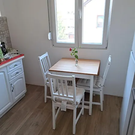 Lägenhet Mamut Donji Milanovac